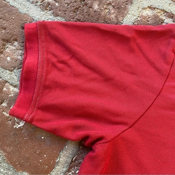 Tommy Bahama Washington State red polo - Picture 5 of 14